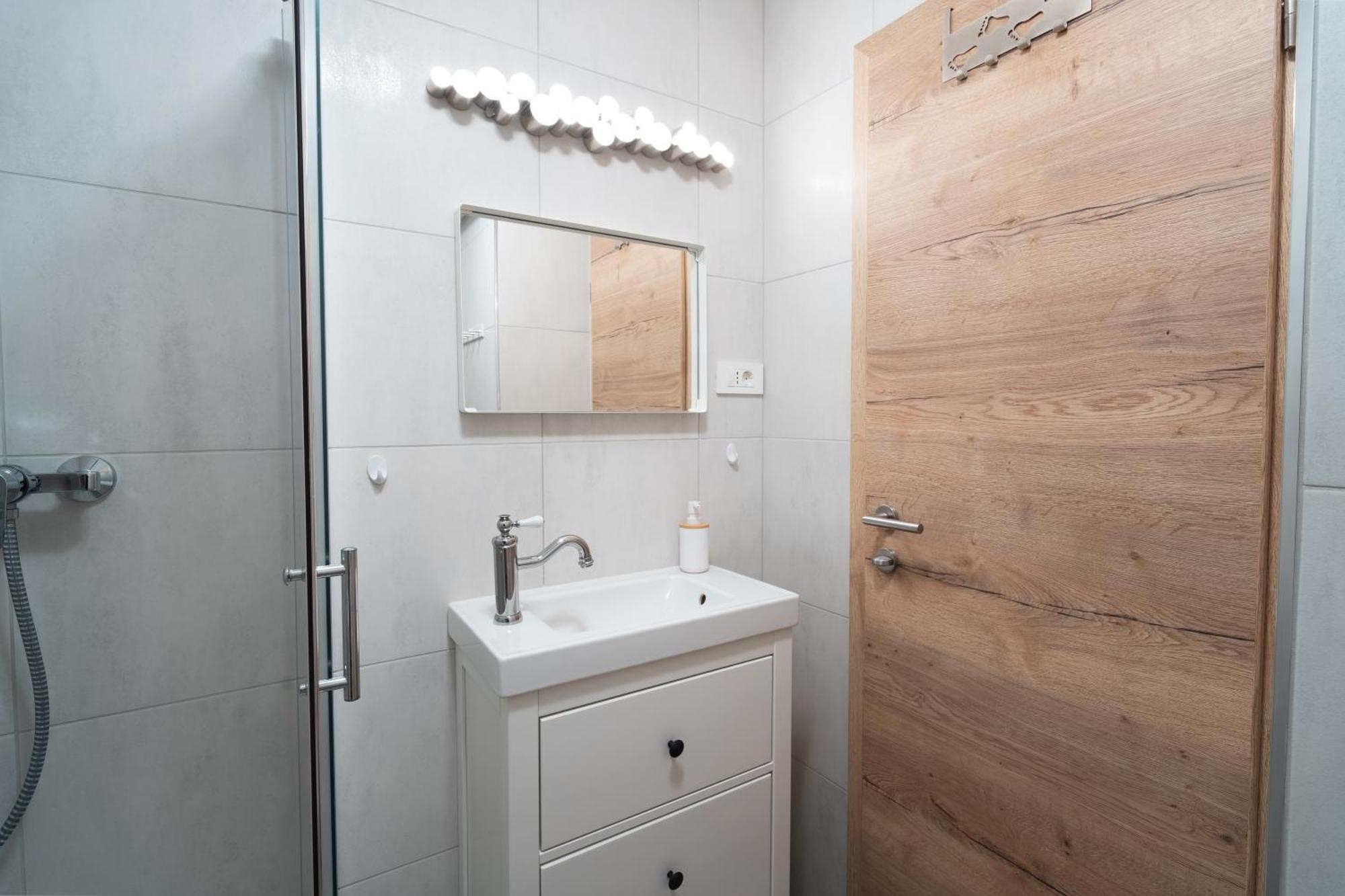 Apartment Loyd, Kranjska Gora - Studio Exterior photo